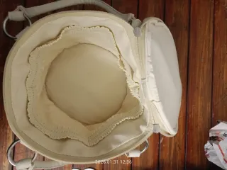 Borsa Biuticheis marca Dili Best in pelle