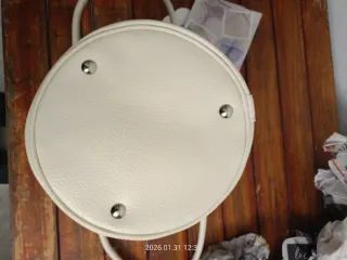 Borsa Biuticheis marca Dili Best in pelle