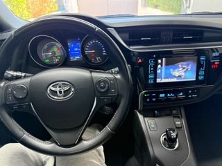 Toyota Auris 2016