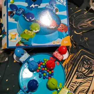 Juego de mesa infantil tiburón