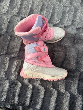 Botas de nieve niña rosa y plateadas