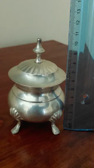 Soprammobile stile Inglese in metallo