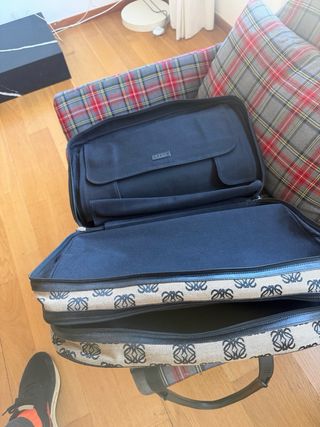 Maleta o Bolso Loewe Beige y Negro