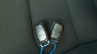 Hyundai Ioniq 1.6 GDI HEV Klass DCT 104 kW (141 CV)