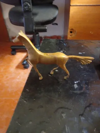 Figura Caballo India Madera