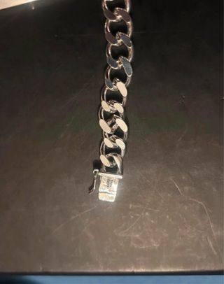 Esclava de plata de ley