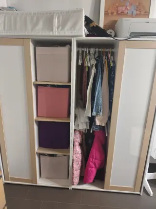 Armario juvenil madera