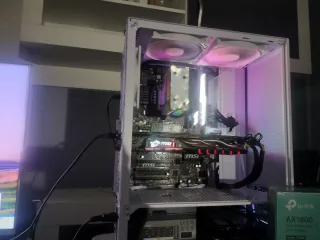 Gráfica MSI 1070 + 16GB RAM DDR4 Gskill 3200 MHz