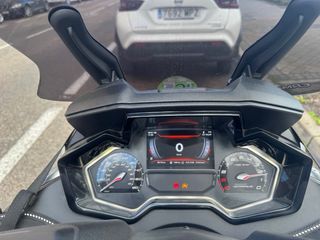 Peugeot Metropolis 400 SW