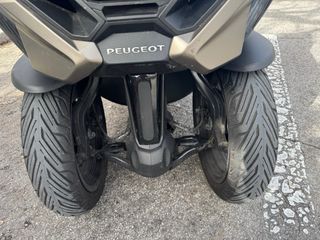 Peugeot Metropolis 400 SW