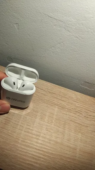 Auriculares iWotto Blancos