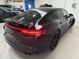 Porsche Panamera 2018