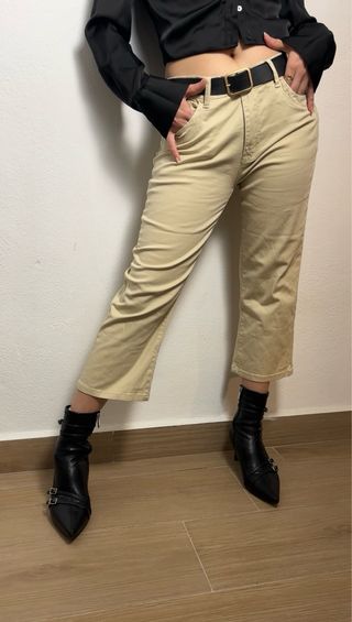 Pantalones beige