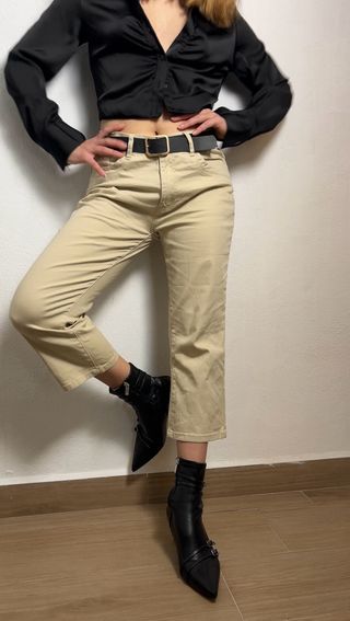 Pantalones beige
