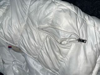 Chaqueta Moncler acolchada blanca
