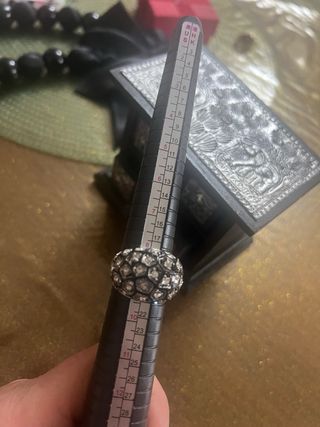 Anello donna con pietre