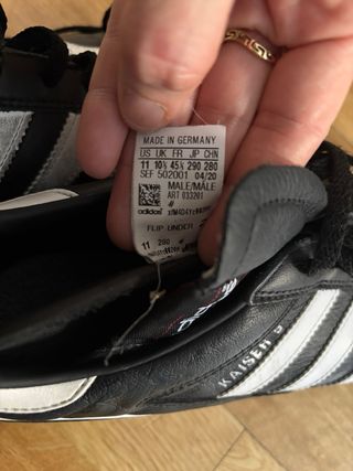 Botines de futbol adidas