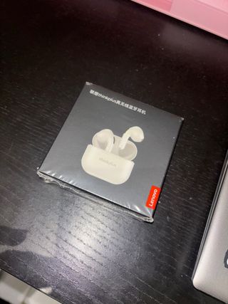 Auriculares Lenovo Thinkplus Blancos nuevos