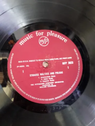 LP Strauss Valses y Polkas MFP2023