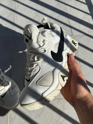 Nike Air More Uptempo - 39