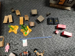 Lote Oeste Playmobil: Fuerte y Figuras