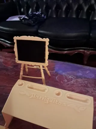 Pupitre y pizarra de Barriguitas