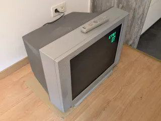 Televisor Sony Tubo consolas clasicas 24 pulgadas