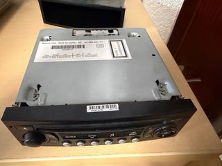 Radio CD Peugeot Partner Citroën Berlingo