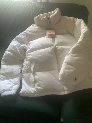 The North Face Plumas Beige y Blanco