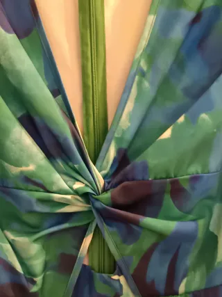 Vestido estampado azul y verde