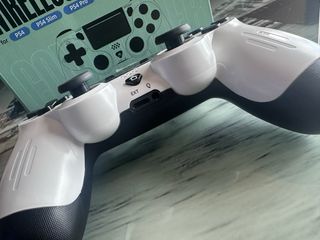 Mando Data Frog Blanco PS4 Pro/PC/Android