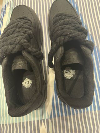 Nike Air Force 1 Negras