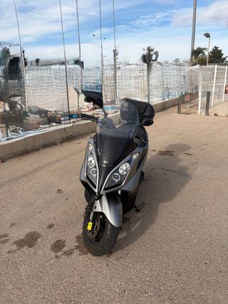 Kymco Superdink 125i ABS
