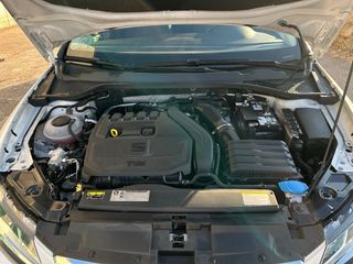 🚗 SEAT León 1.5 TGI GNC 130 CV – 2019