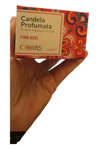 Candela vegetale alla soia e profumazione pino