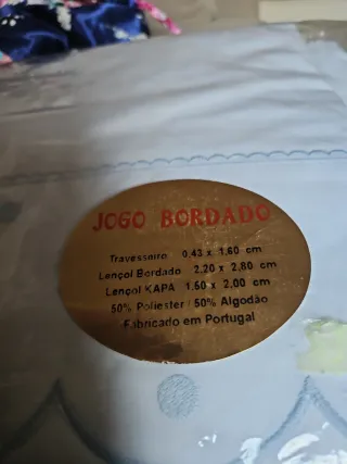 Juego Sábanas Bordado de  Portugal. Nuevas sin uso