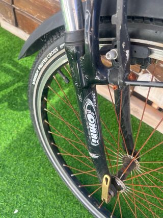 Bicicleta Híbrida Monty Trekking