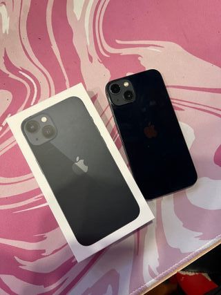 iPhone 13 medianoche