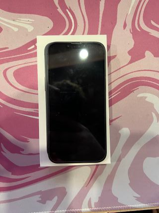 iPhone 13 medianoche