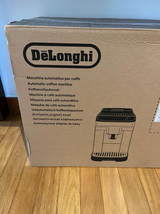 Cafetera Delonghi Magnifica Evo Superautomática