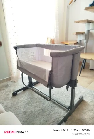 Cuna colecho bebé gris