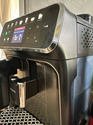 Cafetera Philips 5400 Series LatteGo