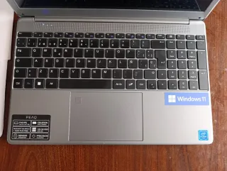 Portátil Peaq computer Intel inside Windows 11