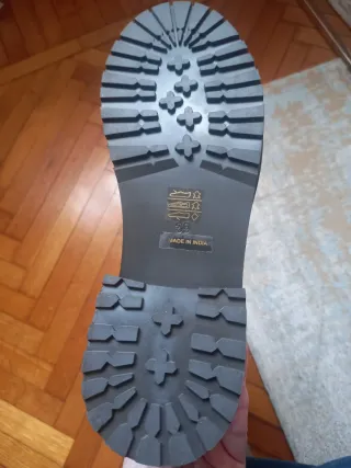 Stivali alti scamosciati Rinascimento