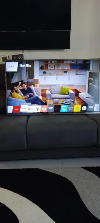Televisor Smart TV LG 47 pulgadas