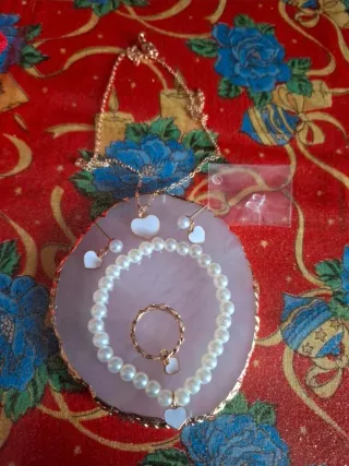 Set Gioielli Collana Bracciale Orecchini Anello