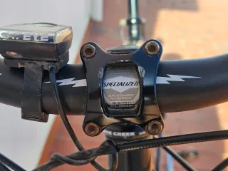 Bicicleta de Montaña GT Negra TALLA L