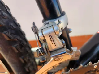 Bicicleta de Montaña GT Negra TALLA L