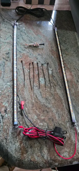 Kit Strisce LED Cofano Auto Impermeabile