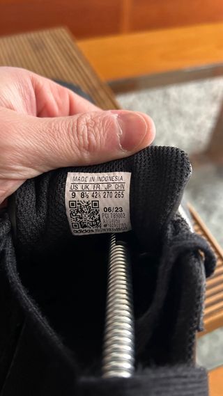 Adidas Superstar Talla 42 2/3 Negras